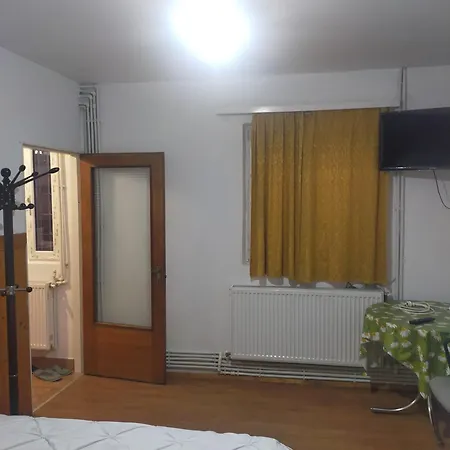 Pensiune Vnhaju *