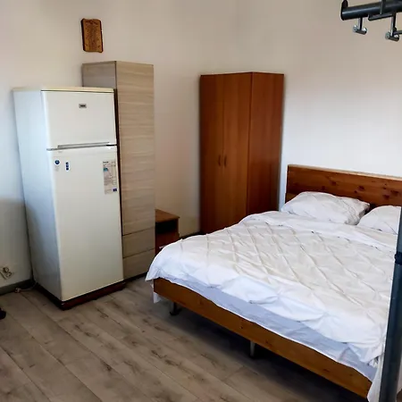 Vnhaju Bucureşti