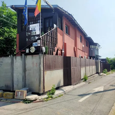 Pensiune Vnhaju